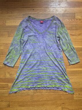 Glima Vivid Striped V-Neck Women's Top in Lavender and Lime